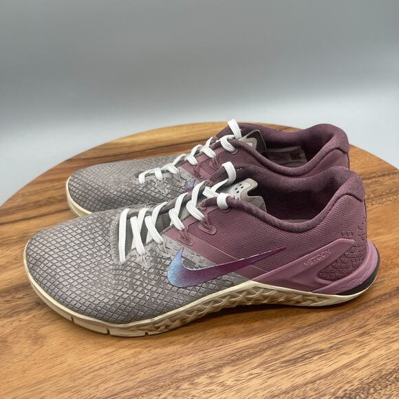 Nike Metcon 4 XD Shoes Womens 9 Gray Puple Running Comfort Workout Gym Lifting - Picture 3 of 8